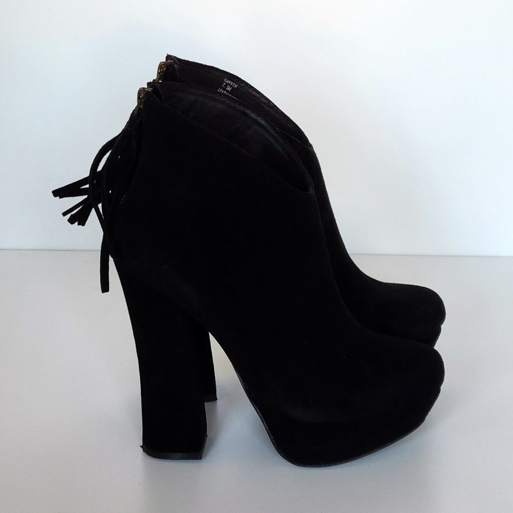 Black Suede Steve Madden Gavvin Platform Booties Size 7.5